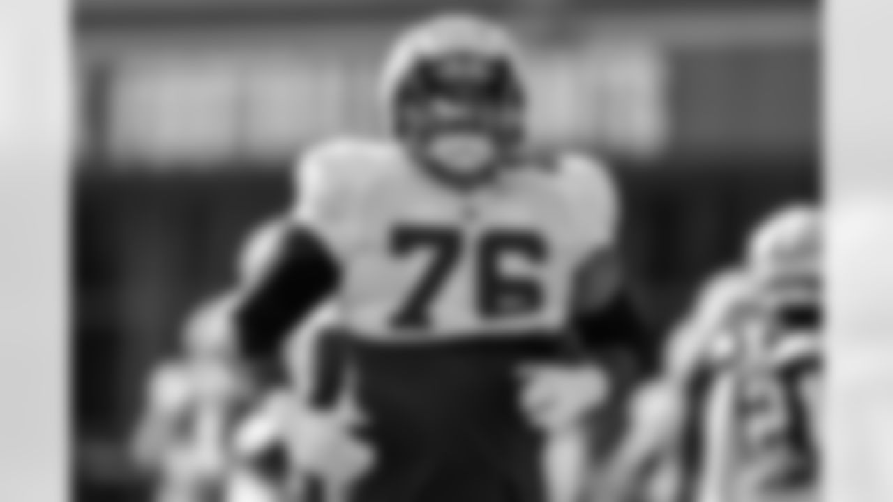 G Jon Runyan Jr. (76)