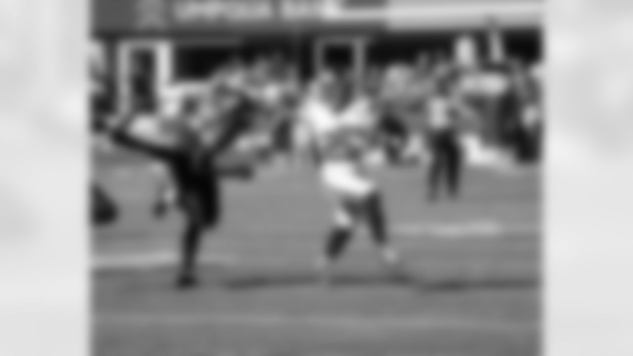 New York Giants running back Tyrone Tracy Jr. (29)