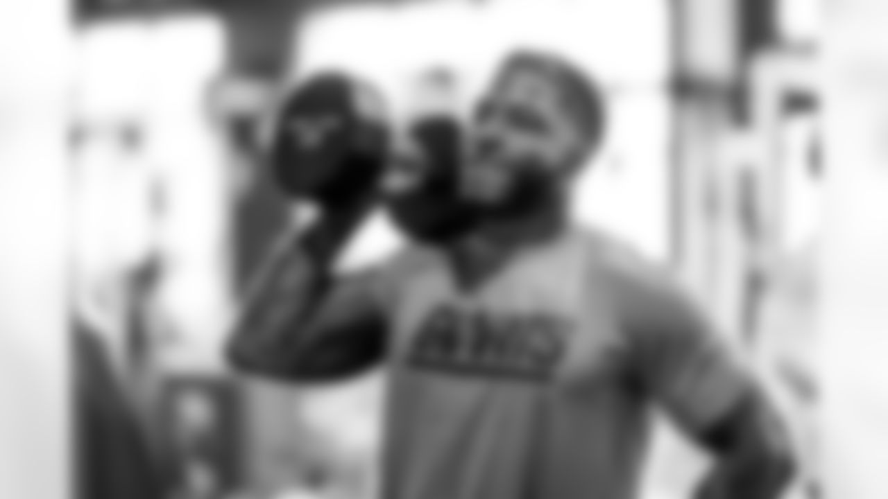 LB Chris Board