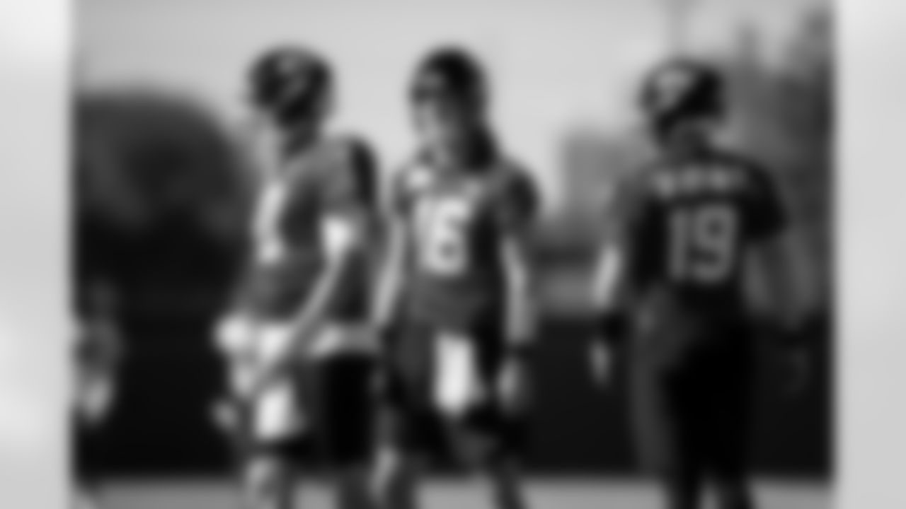 Jacksonville, Fla. — Jaguars quarterbacks Mac Jones (10), Trevor Lawrence (16), and C.J. Beathard (19) during practice at the Miller Electric Center on November 25, 2024.