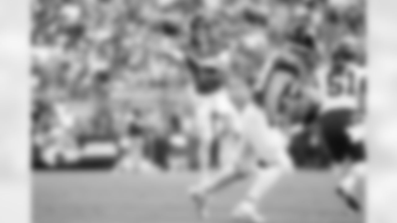Jacksonville Jaguars vs. Kansas City Chiefs
QB Trevor Lawrence (16)