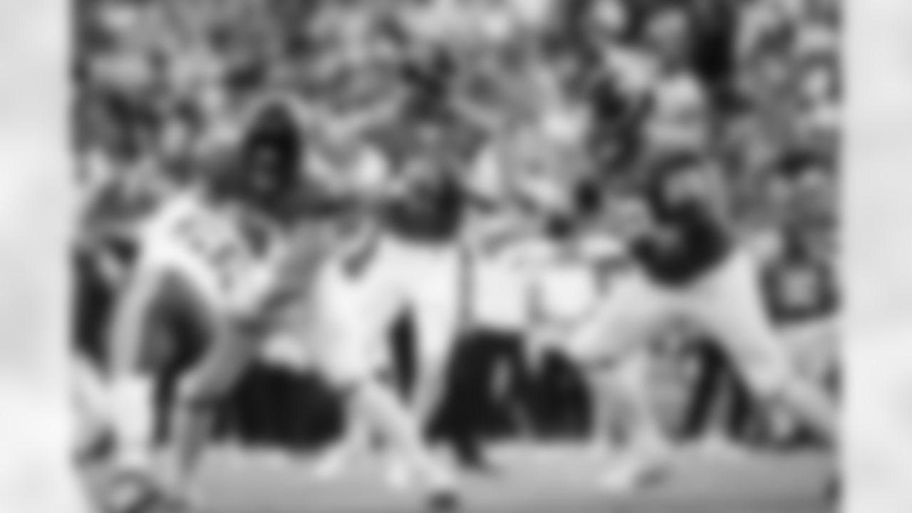 Jacksonville Jaguars vs. Kansas City Chiefs
QB Trevor Lawrence (16)