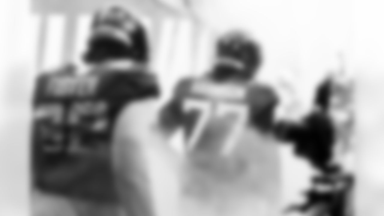 Jacksonville Jaguars vs. Tennessee Titans
OL Anton Harrison (77)