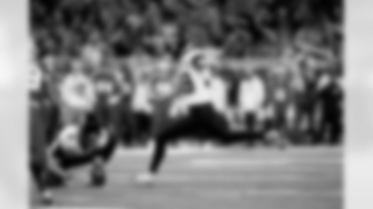 Jacksonville Jaguars vs. Detroit Lions
K Cam Little (39)