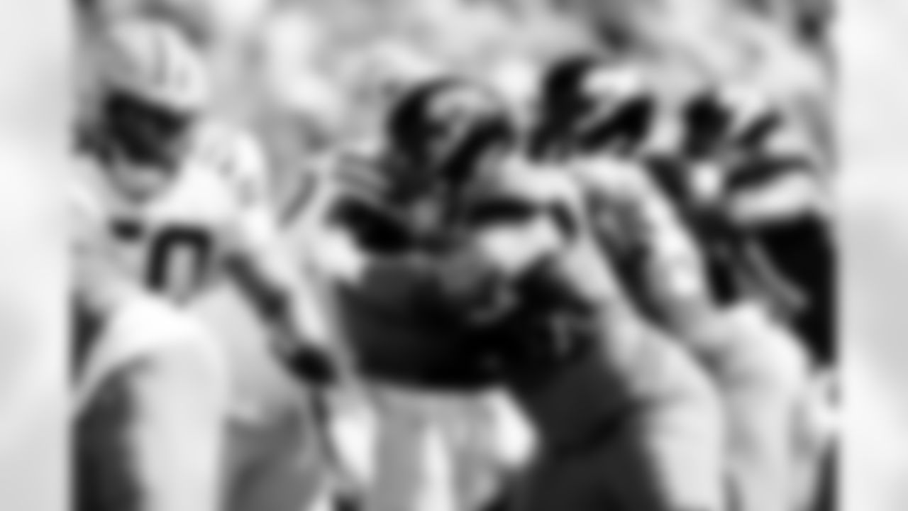 Jacksonville Jaguars vs. Green Bay Packers
DT Jeremiah Ledbetter (99)