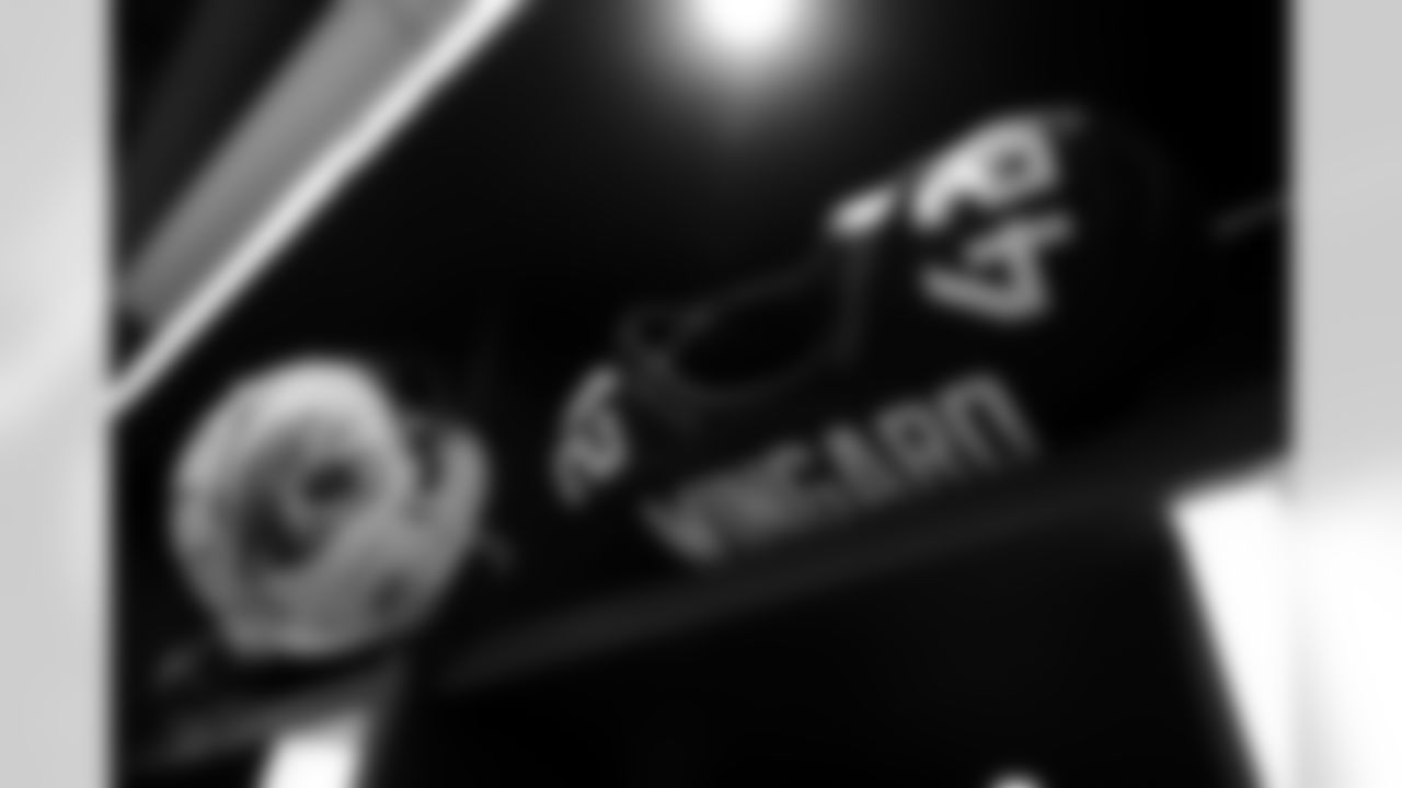 CK1M8989