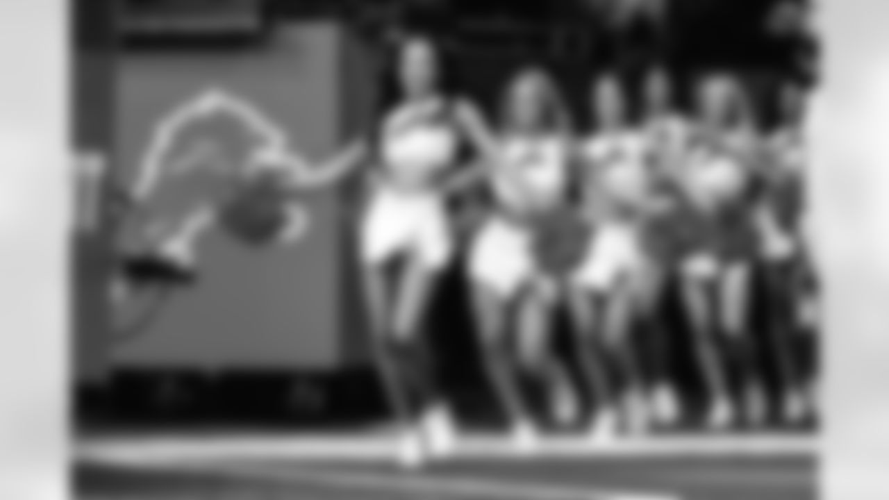Detroit Lions Cheerleaders perform during an NFL football game against the Tennessee Titans on Oct. 27, 2024 in Detroit. (Mike Ferdinande/Detroit Lions)