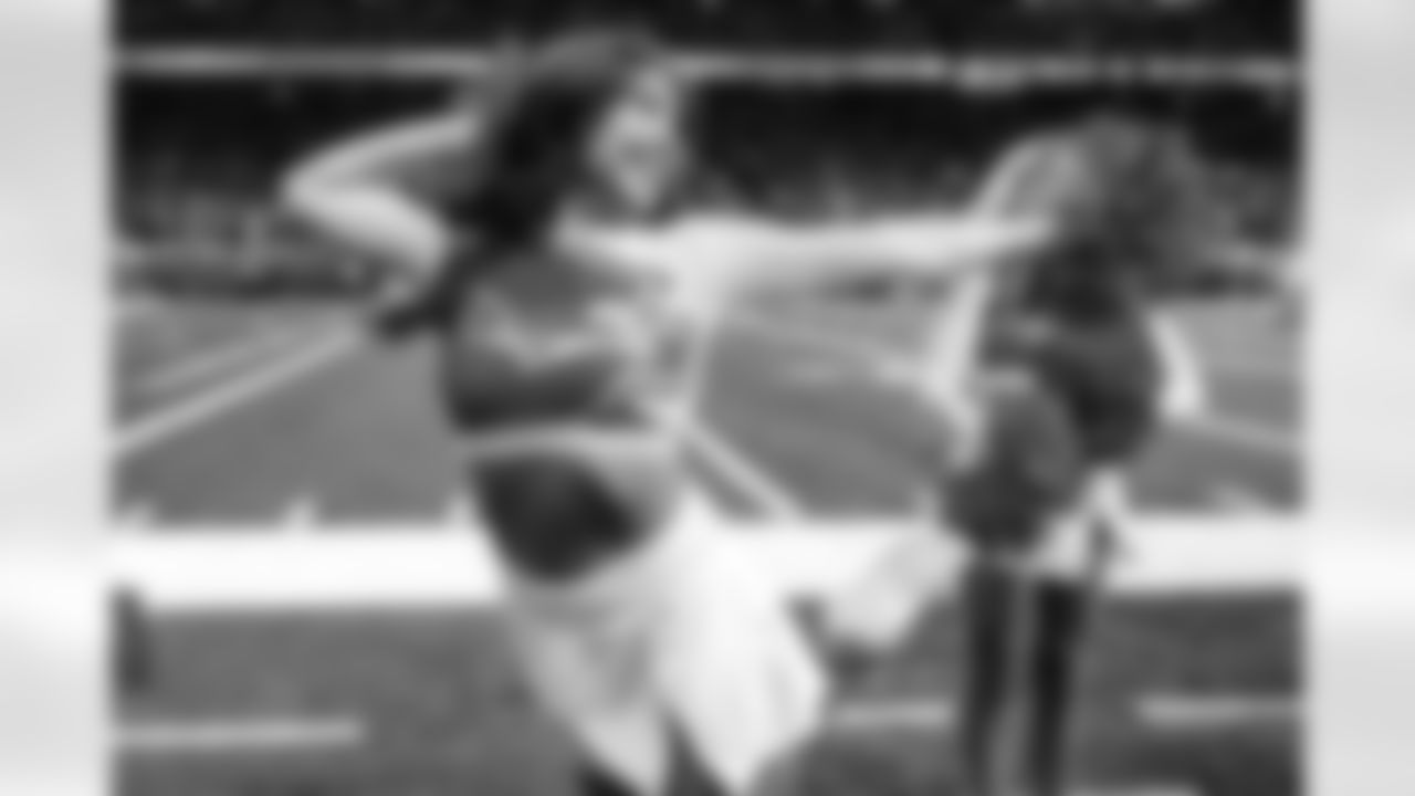 Detroit Lions Cheerleaders perform during an NFL football game against the Green Bay Packers on Dec. 5, 2024 in Detroit. (Mike Ferdinande/Detroit Lions)