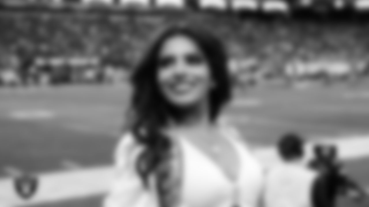 Raiderette Annalise on the sidelines during the regular season home game against the Denver Broncos at Allegiant Stadium.