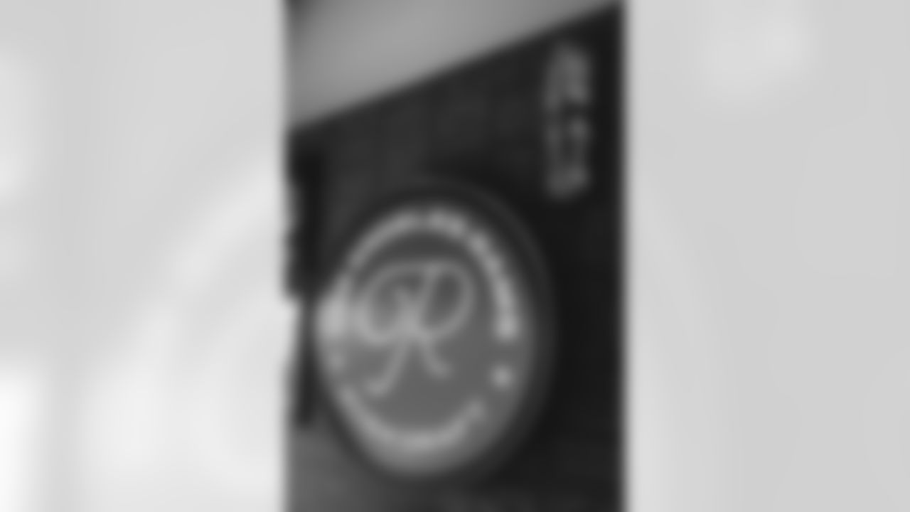 E_TOW35464