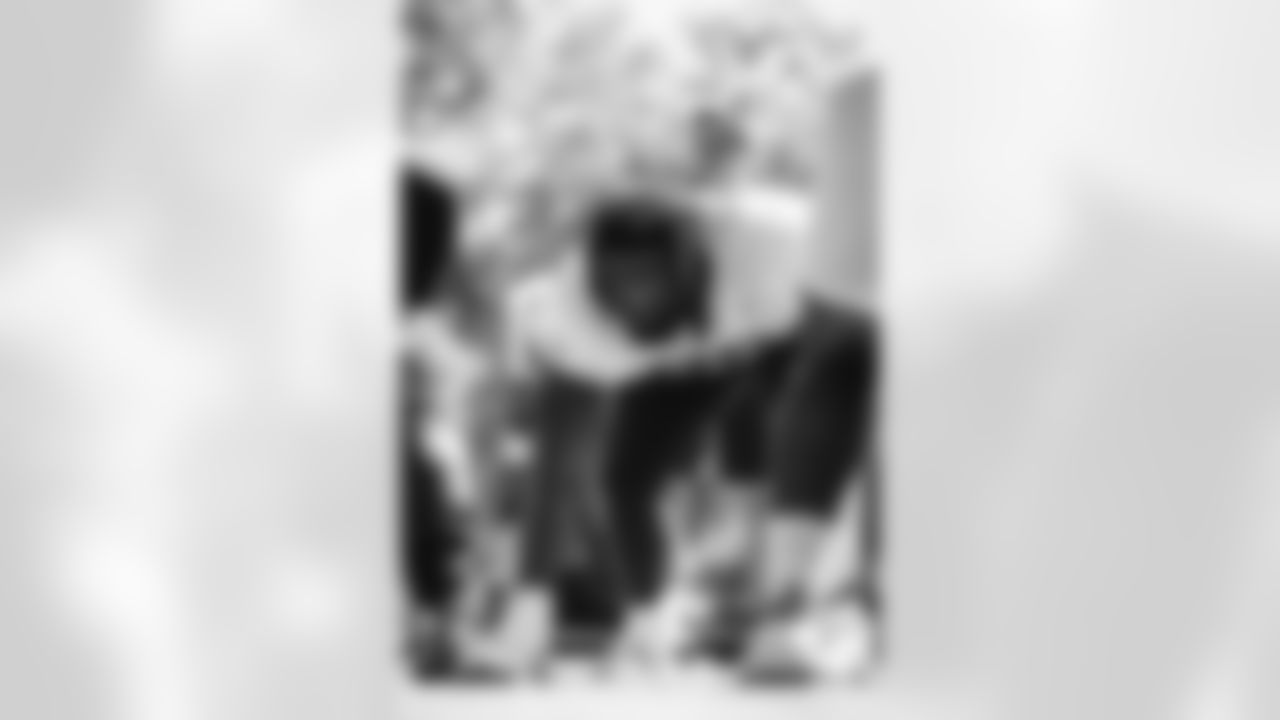 E_TOW27196