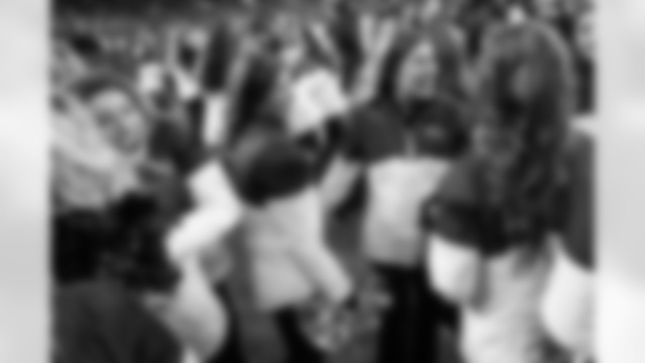 Cheer_VS_Steelers-22