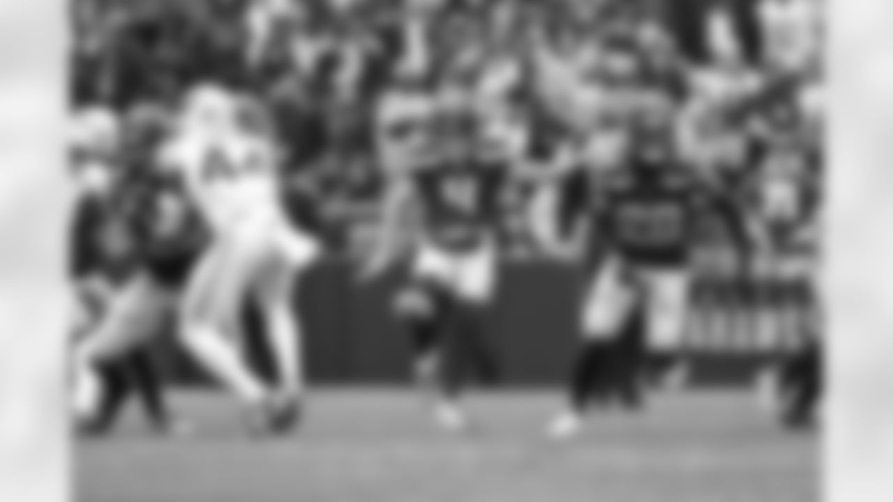Seahawks punter Michael Dickson (4) at the Week 12 matchup against the Arizona Cardinals at Lumen Field on Sunday, November 24, 2024.