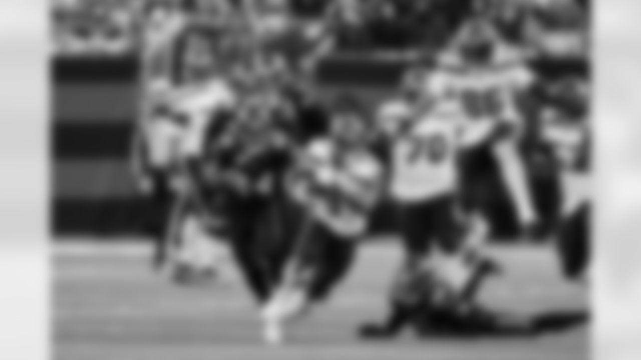 Seahawks running back Kenneth Walker III (9) at the Week 13 matchup against the New York Jets at MetLife Stadium on Sunday, December 1, 2024.