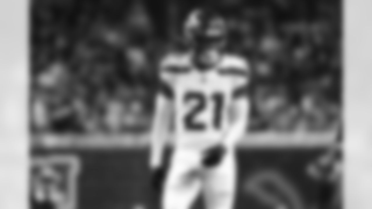 Seahawks cornerback Devon Witherspoon (21) at the Week 4 matchup against the Detroit Lions at Ford Field on Monday, September 30, 2024.