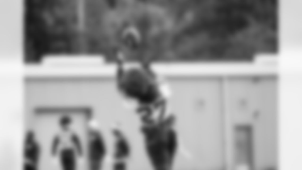 Seahawks cornerback Riq Woolen (27) during 2024 training camp.
