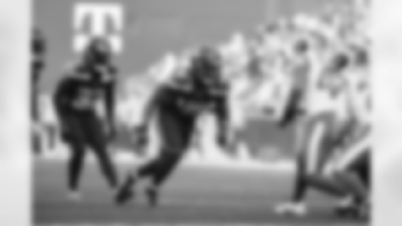 Seahawks linebacker Tyrice Knight (48) during the Week 9 matchup vs. the L.A. Rams at Lumen Field.