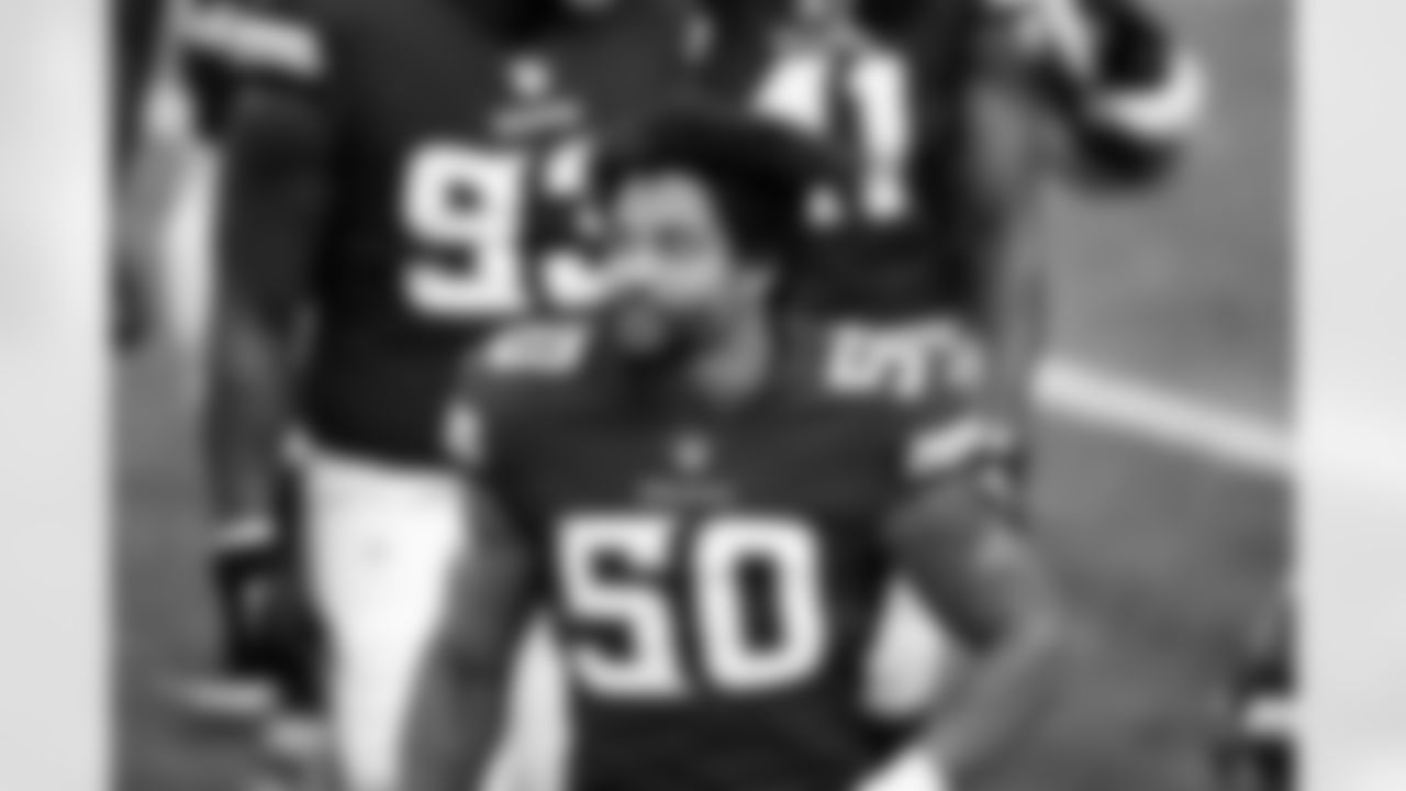 LB Eric Wilson