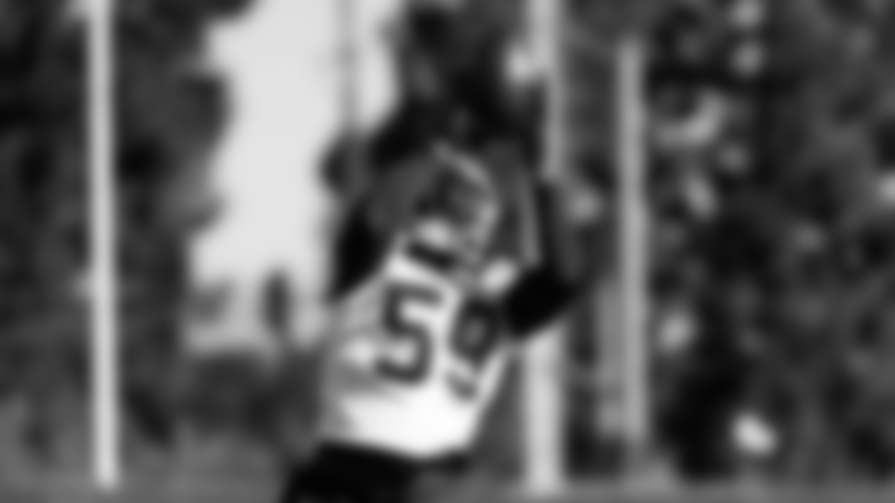 LB De'Vondre Campbell Sr.
