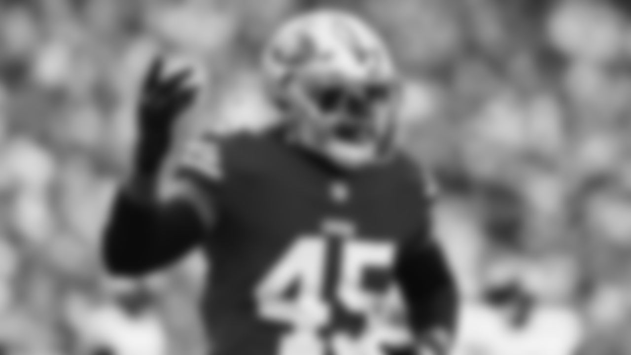 LB Demetrius Flannigan-Fowles