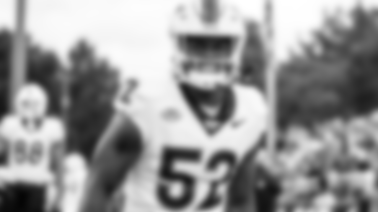 OLB Antwaun Powell-Ryland